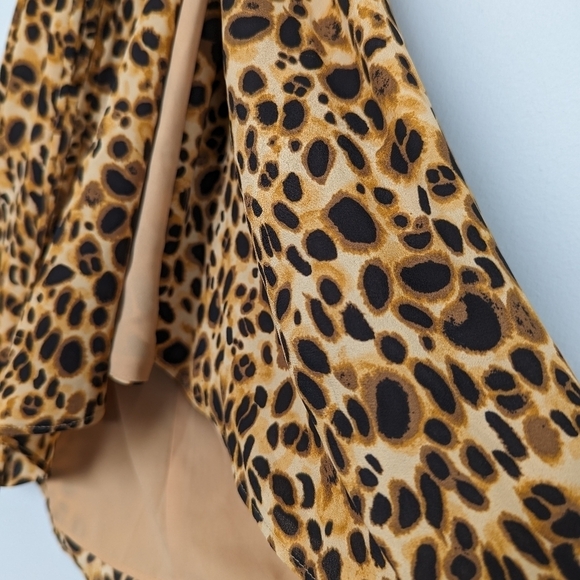 Babaton Wallace Cheetah Print Short Sleeve Lined Mini Wrap Dress Amber Blk- sz S - Picture 6 of 11